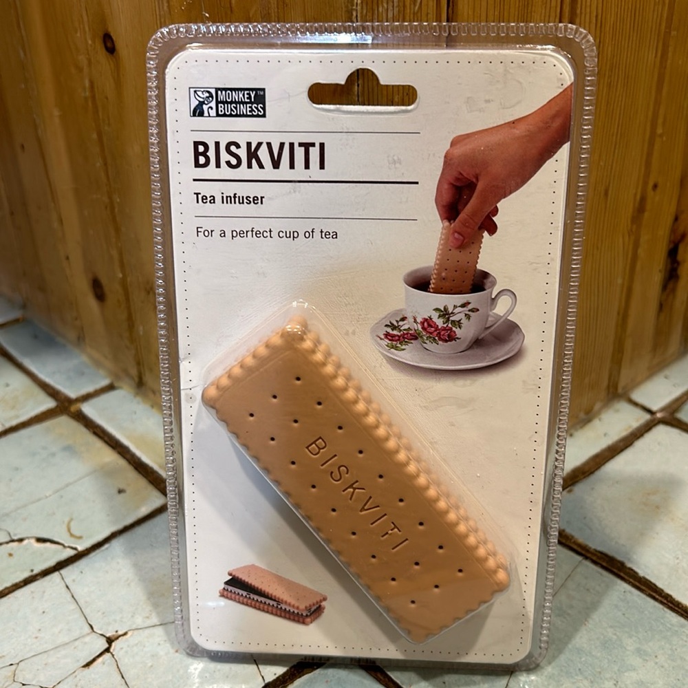 Biskviti Tea Infuser-NWOT